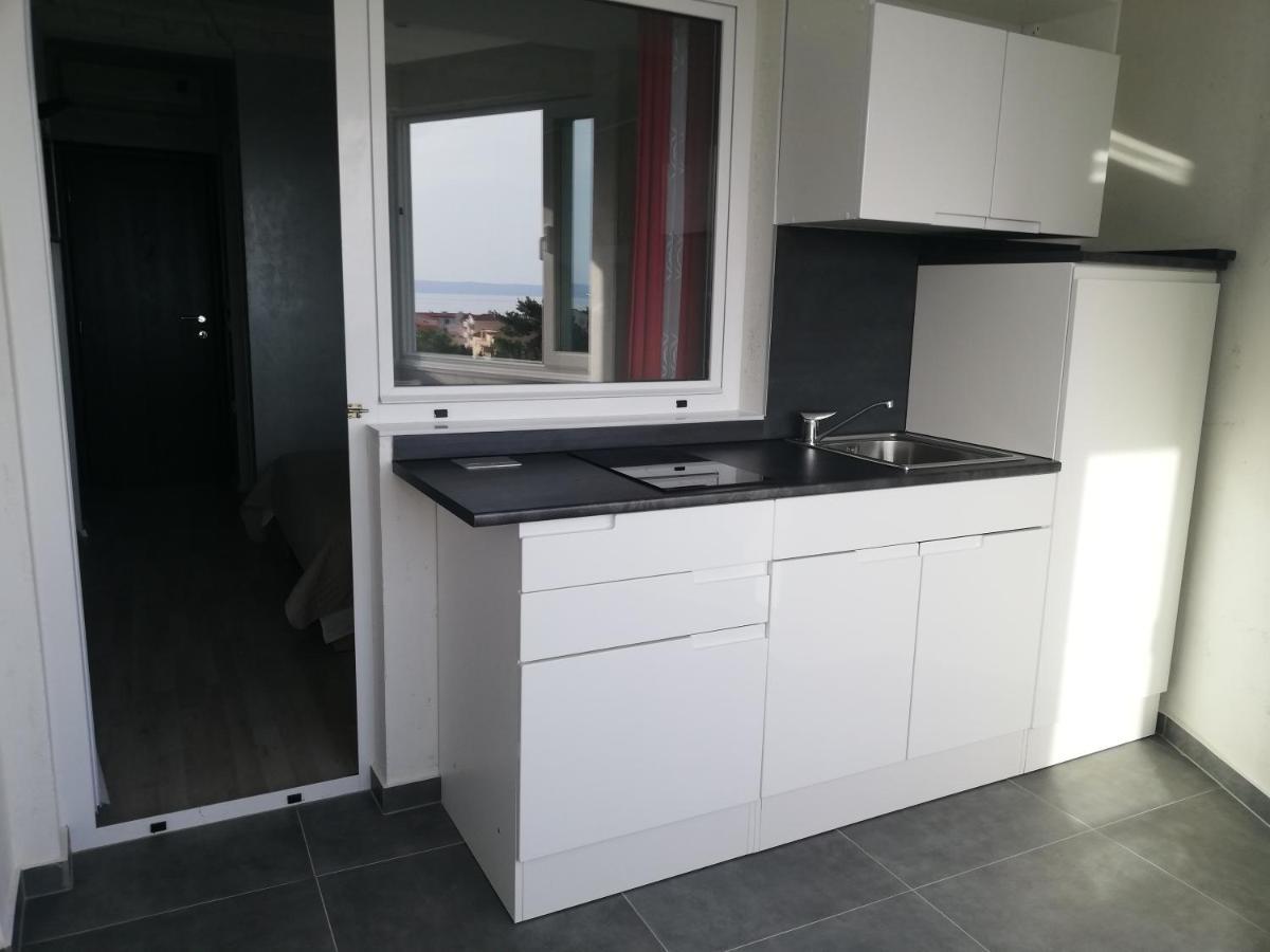 Apartmani Zoran Bilic Promajna Esterno foto