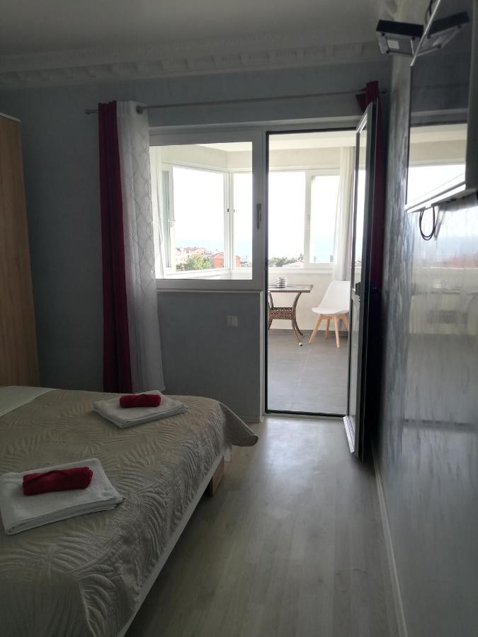 Apartmani Zoran Bilic Promajna Esterno foto